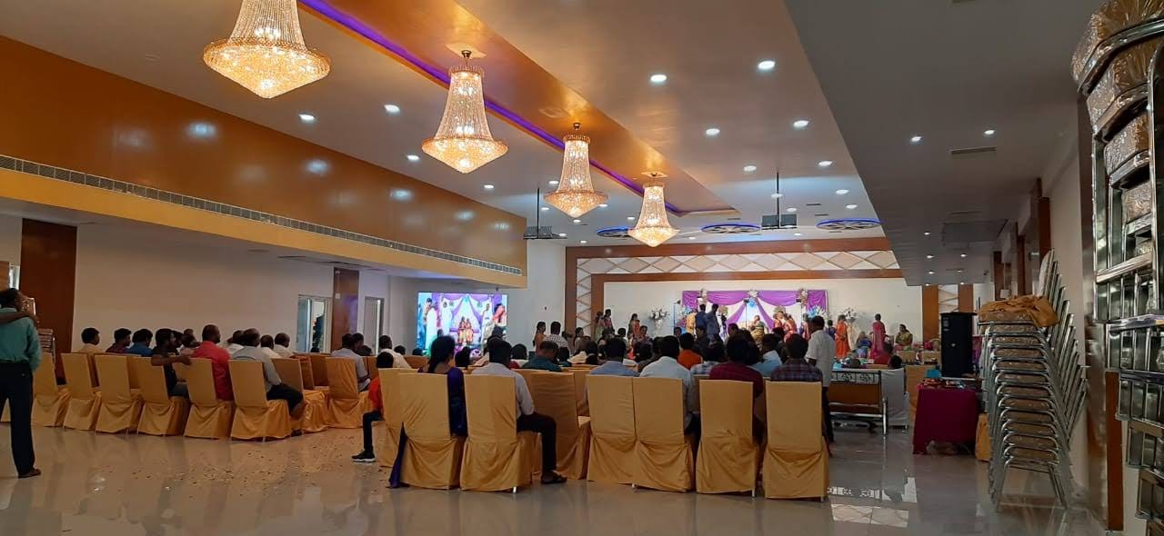 Guests at Sai Grand Convention